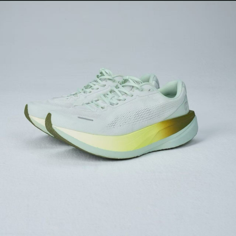 Professional Running Shoes Men - огляд і ціна Outdoor Sport Brand Shoes